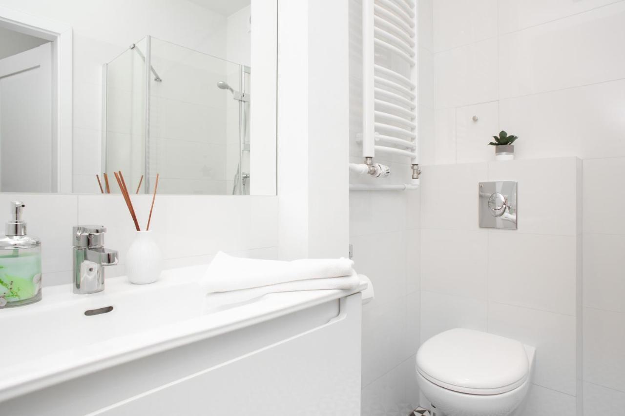 Family City Center Apartment By Renters Prestige Βαρσοβία Εξωτερικό φωτογραφία